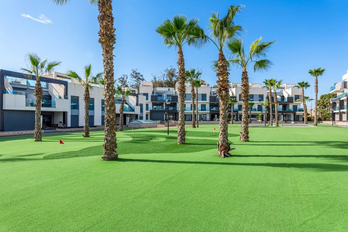 2 Zimmer Apartment zu verkaufen in Guardamar del Segura mit Pool Garage - 295.000 € (Ref: 10172675)