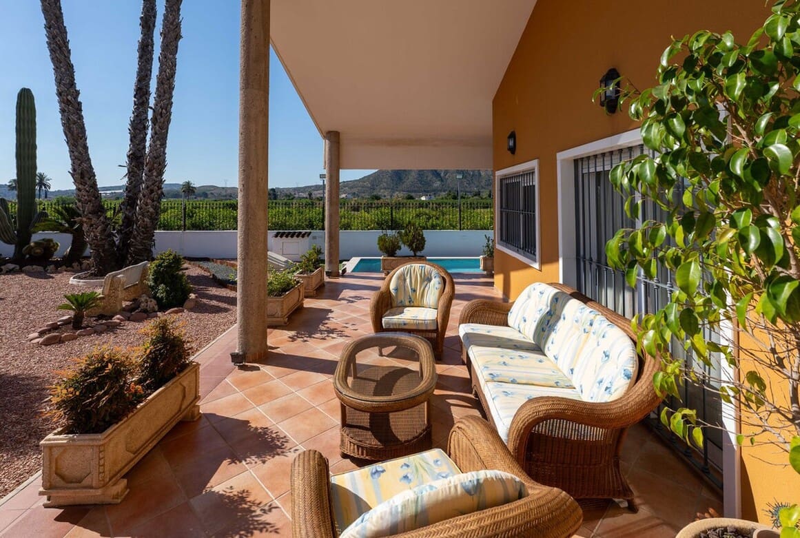 5 bedroom Finca/Country House for sale in Orihuela with pool - € 649,999 (Ref: 10172677)