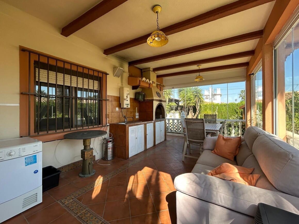3 sypialnia Willa na sprzedaż w Cabo Roig z basenem - 790 000 € (Ref: 10172678)