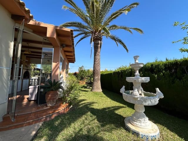 3 sypialnia Willa na sprzedaż w Cabo Roig, Orihuela z basenem - 790 000 € (Ref: 10172678)