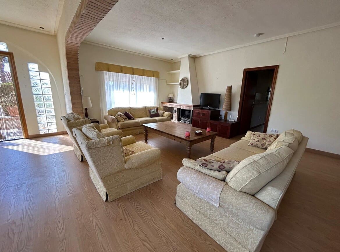 3 sypialnia Willa na sprzedaż w Cabo Roig z basenem - 790 000 € (Ref: 10172678)