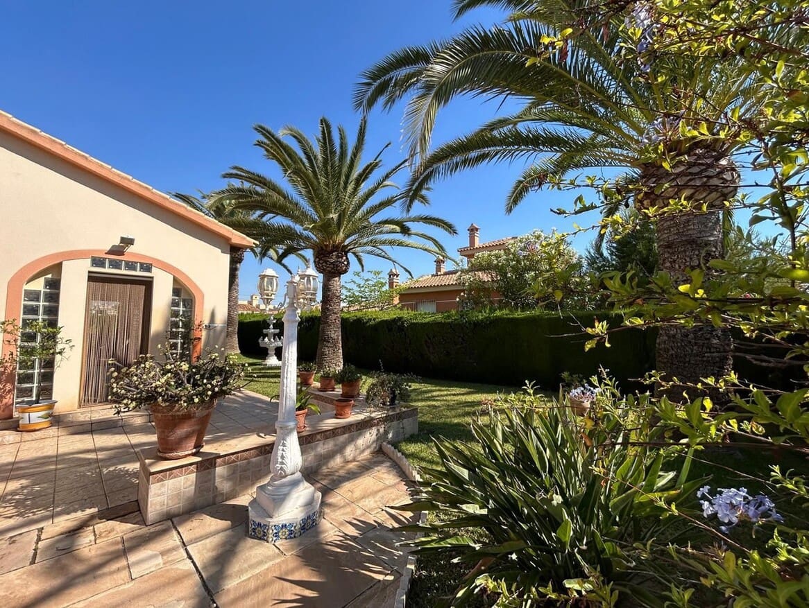 3 sypialnia Willa na sprzedaż w Cabo Roig z basenem - 790 000 € (Ref: 10172678)