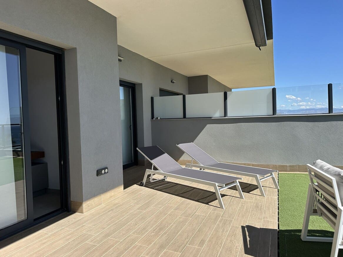 2 slaapkamer Appartement te koop in Santa Pola met zwembad garage - € 419.000 (Ref: 10172680)