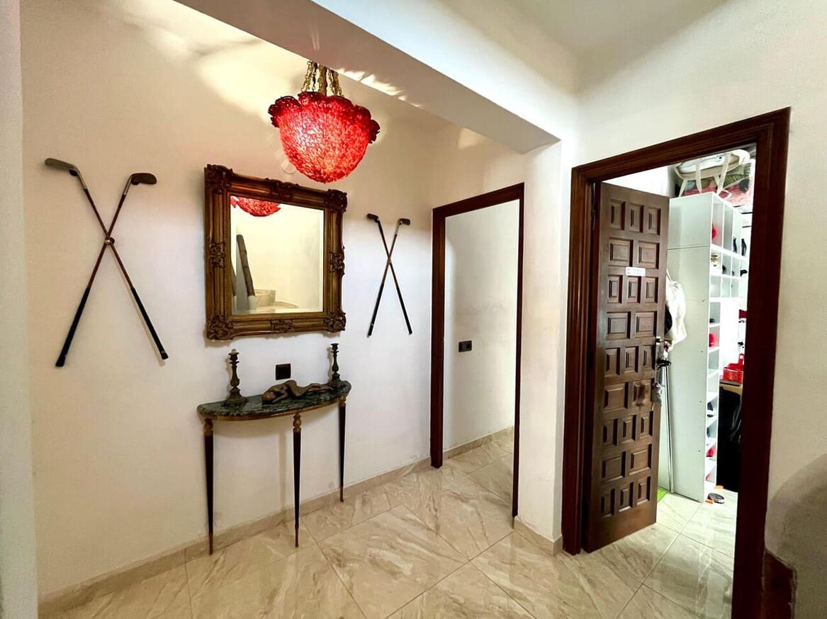 4 bedroom Villa for sale in Orihuela Costa with pool garage - € 879,000 (Ref: 10172681)