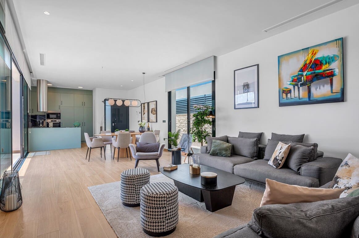 3 sypialnia Willa na sprzedaż w Benijofar z basenem garażem - 599 000 € (Ref: 10172683)