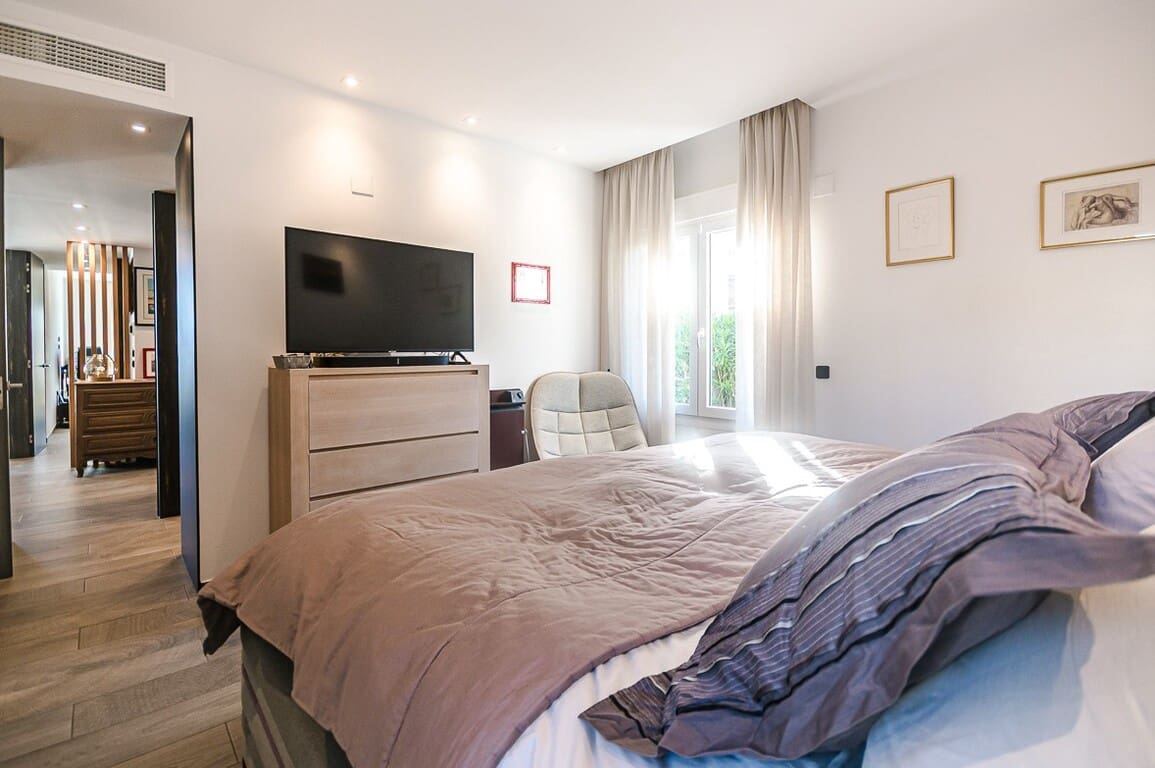 2 slaapkamer Villa te koop in Algorfa met zwembad garage - € 610.000 (Ref: 10172684)