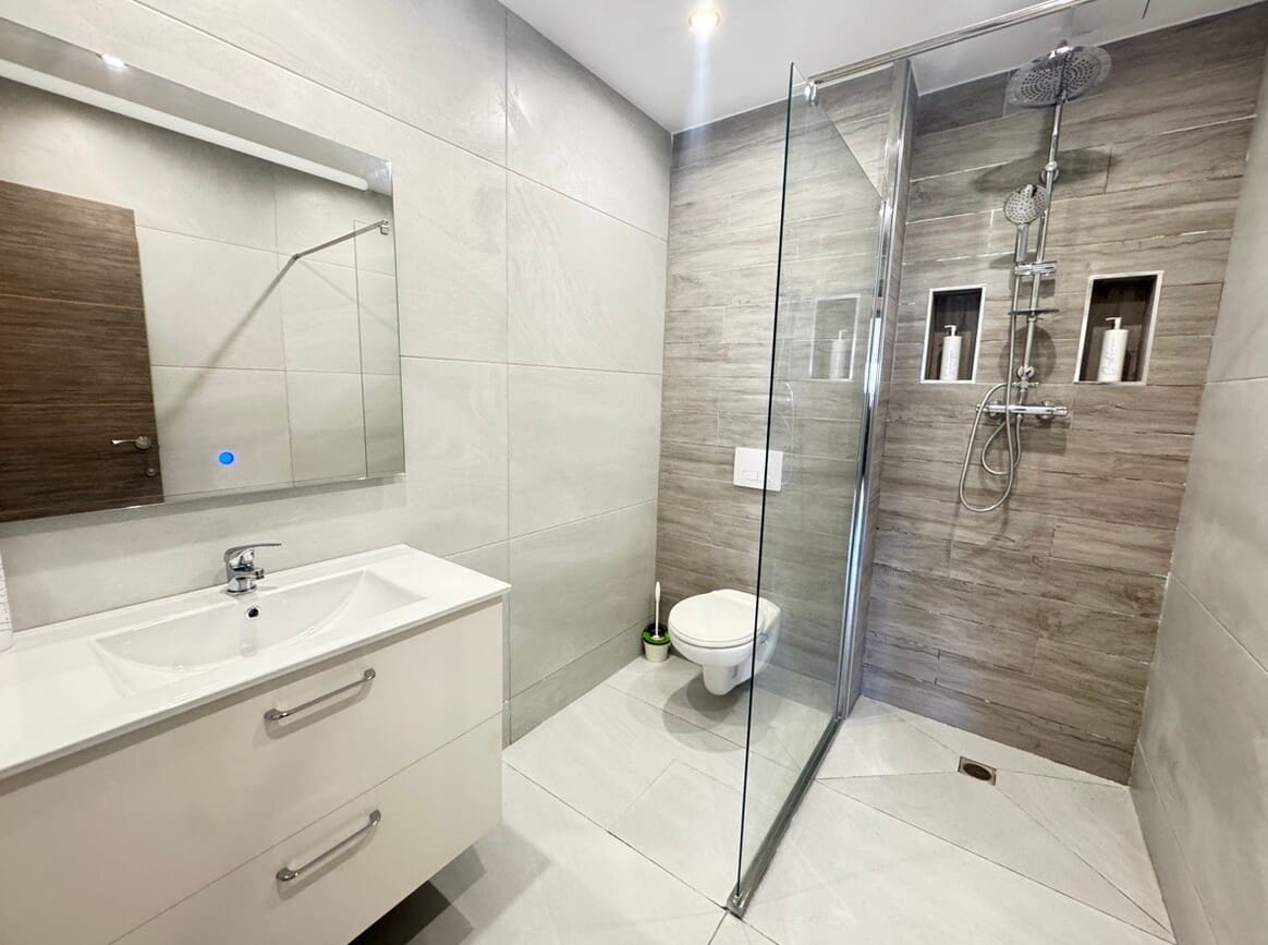 5 slaapkamer Villa te koop in San Miguel de Salinas met garage - € 580.000 (Ref: 10172685)