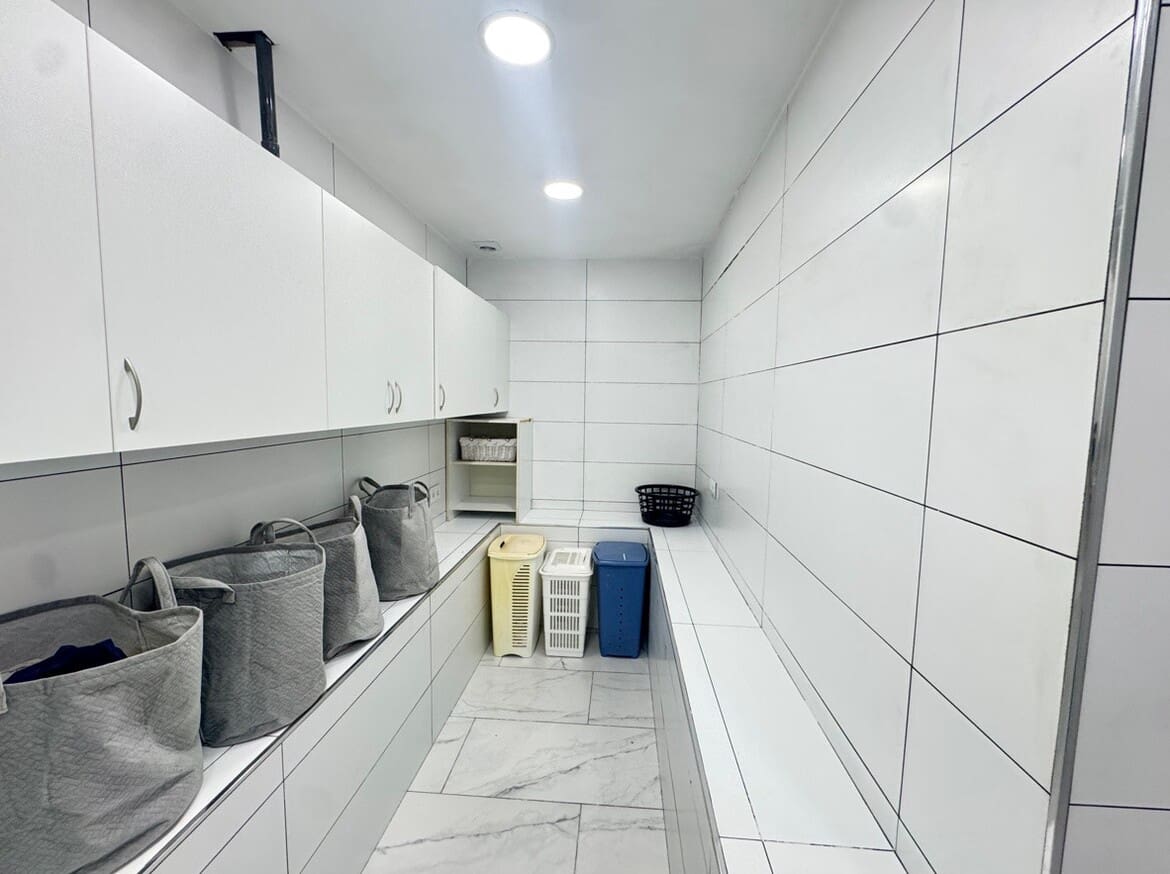 5 slaapkamer Villa te koop in San Miguel de Salinas met garage - € 580.000 (Ref: 10172685)