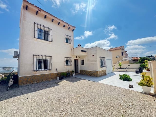5 slaapkamer Villa te koop in San Miguel de Salinas met garage - € 580.000 (Ref: 10172685)
