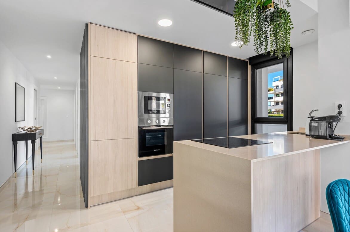 3 sypialnia Apartament na sprzedaż w Playa Flamenca z basenem garażem - 589 900 € (Ref: 10172687)