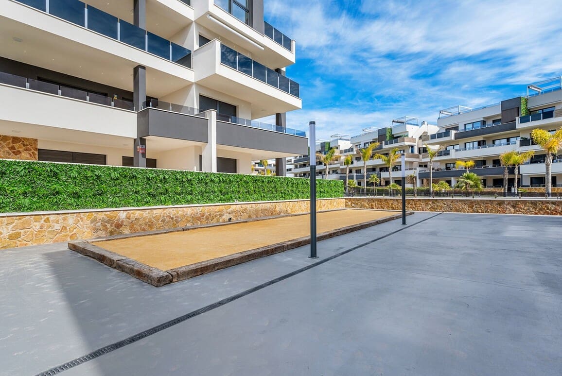 3 sypialnia Apartament na sprzedaż w Playa Flamenca z basenem garażem - 589 900 € (Ref: 10172687)