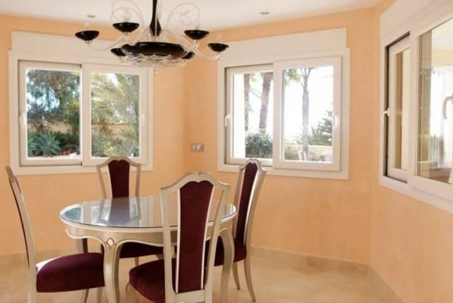 4 soveværelse Villa til salg i Alicante by - € 1.350.000 (Ref: 10172688)