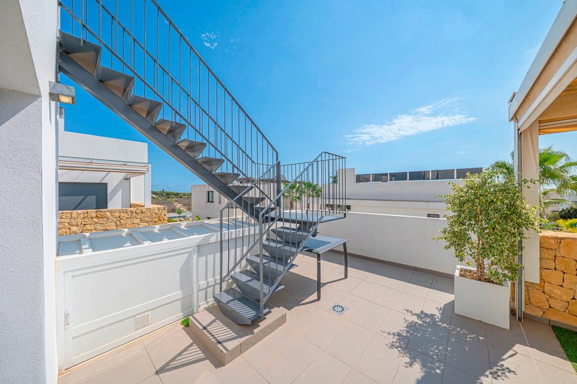 3 Zimmer Villa zu verkaufen in Rojales mit Pool - 550.000 € (Ref: 10172690)