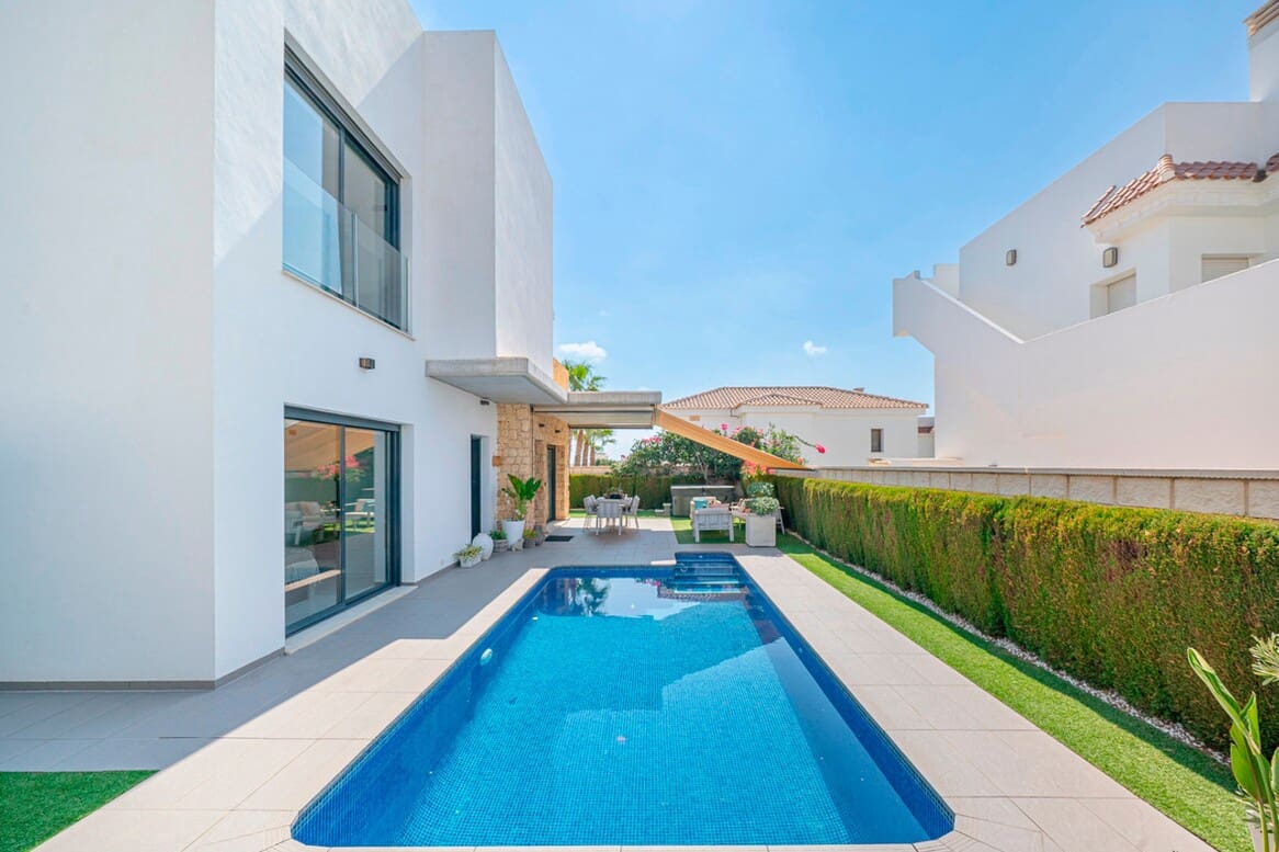 3 Zimmer Villa zu verkaufen in Rojales mit Pool - 550.000 € (Ref: 10172690)