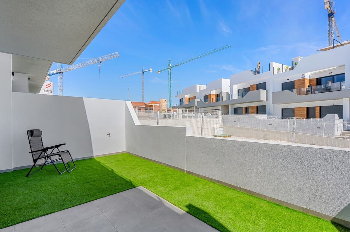Apartamento de 2 habitaciones en San Miguel de Salinas en venta con piscina - 229.000 € (Ref: 10172691)