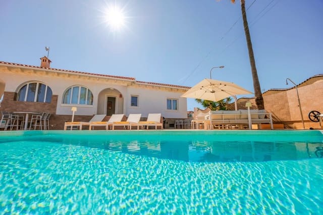5 bedroom Villa for sale in Ciudad Quesada, Rojales with pool garage - € 590,000 (Ref: 10172695)
