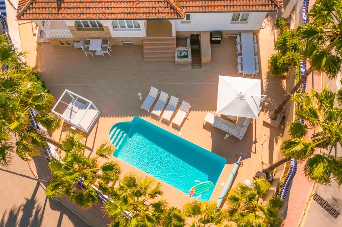 5 bedroom Villa for sale in Rojales with pool garage - € 590,000 (Ref: 10172695)