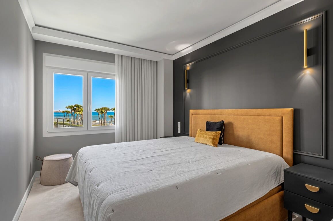 3 sypialnia Apartament na sprzedaż w Orihuela Costa z basenem garażem - 900 000 € (Ref: 10172697)