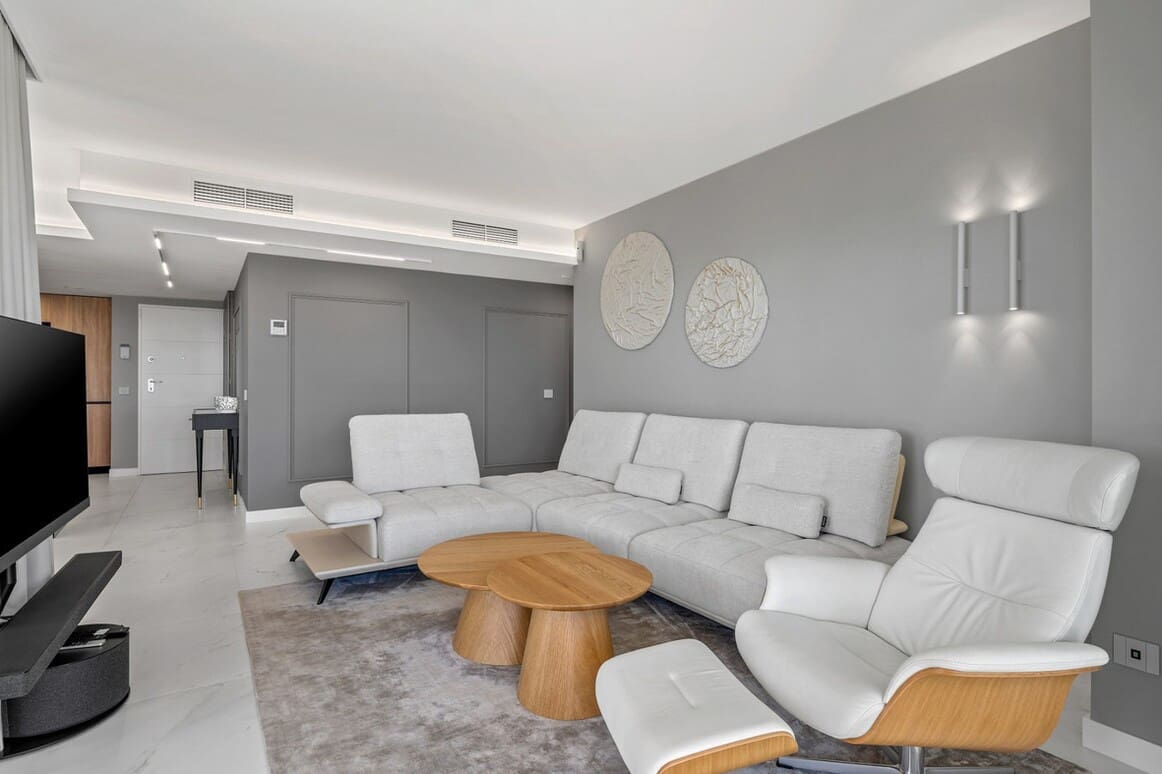 3 sypialnia Apartament na sprzedaż w Orihuela Costa z basenem garażem - 900 000 € (Ref: 10172697)