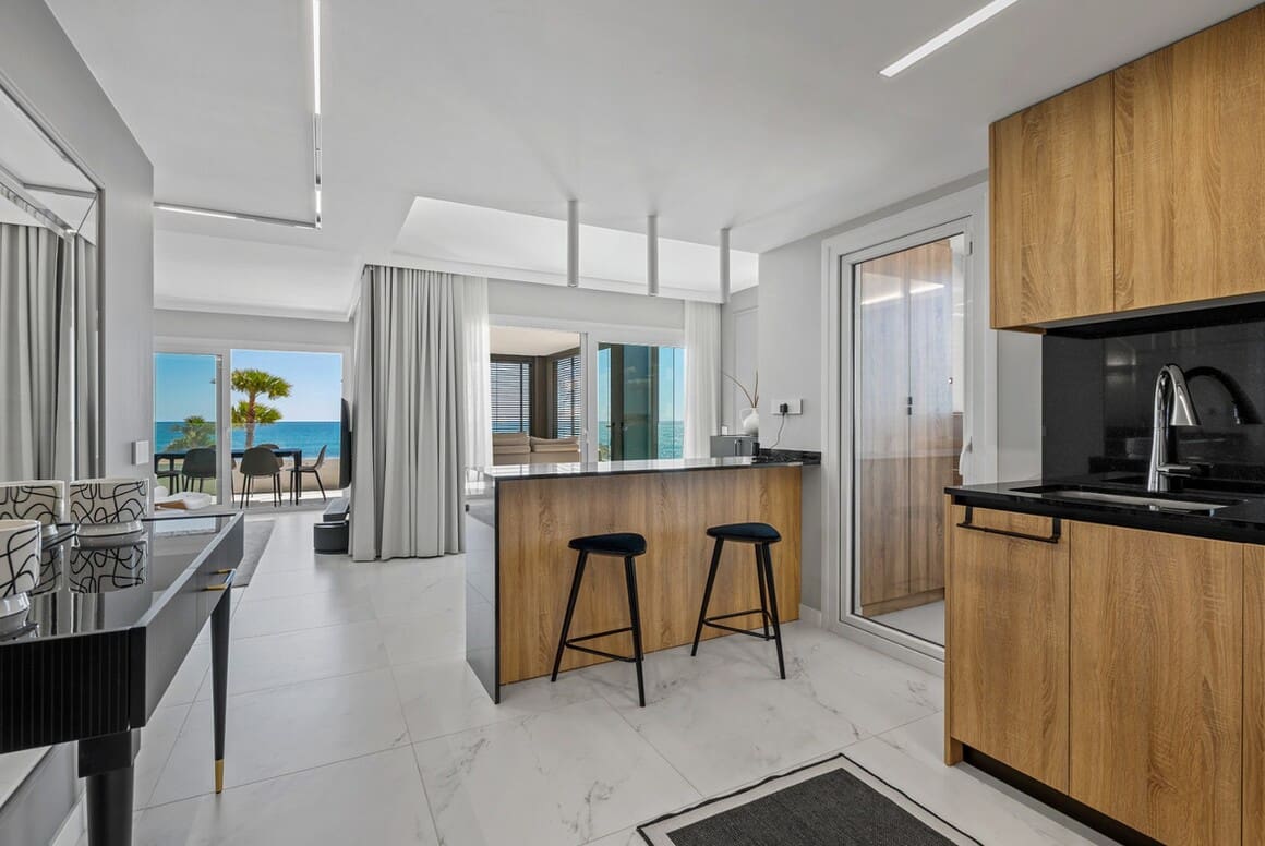 3 sypialnia Apartament na sprzedaż w Orihuela Costa z basenem garażem - 900 000 € (Ref: 10172697)