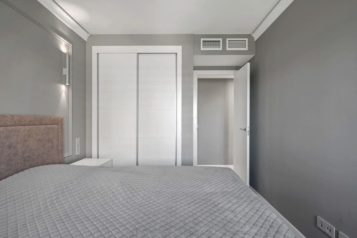 3 sypialnia Apartament na sprzedaż w Orihuela Costa z basenem garażem - 900 000 € (Ref: 10172697)