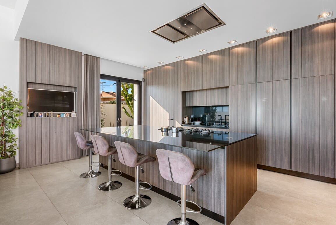 6 Zimmer Villa zu verkaufen in Cabo Roig mit Pool - 4.750.000 € (Ref: 10172698)