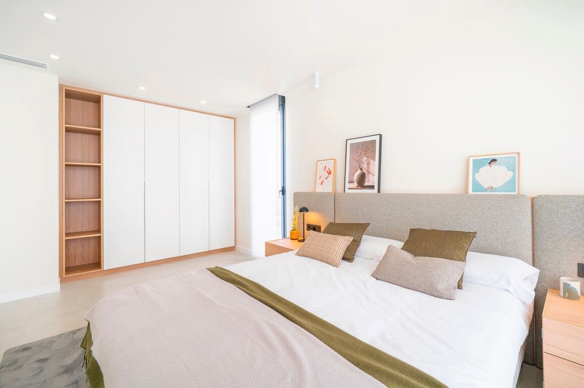 Chalet de 4 habitaciones en Rojales en venta con piscina - 1.150.000 € (Ref: 10172699)