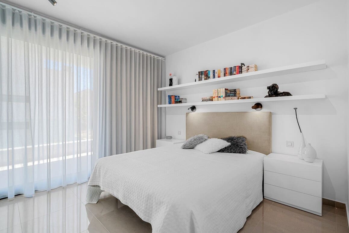 4 chambre Villa/Maison à vendre à Guardamar del Segura avec piscine garage - 1 250 000 € (Ref: 10172700)