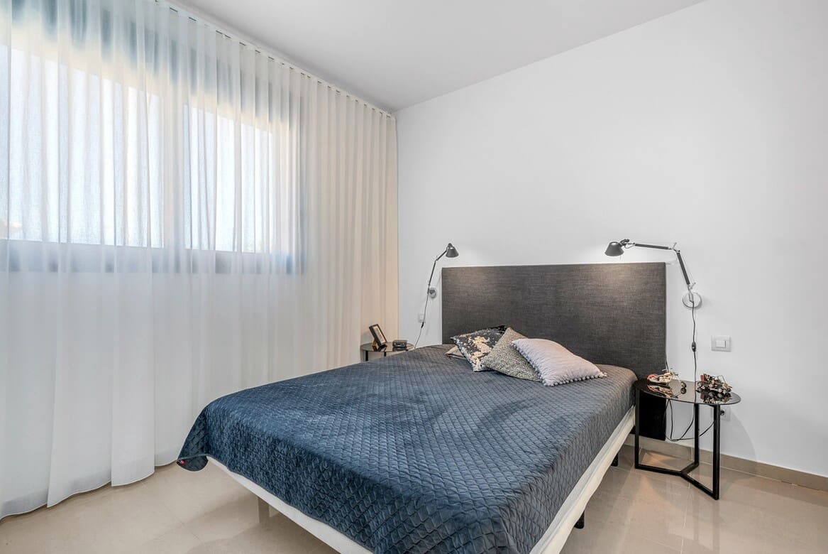 4 chambre Villa/Maison à vendre à Guardamar del Segura avec piscine garage - 1 250 000 € (Ref: 10172700)