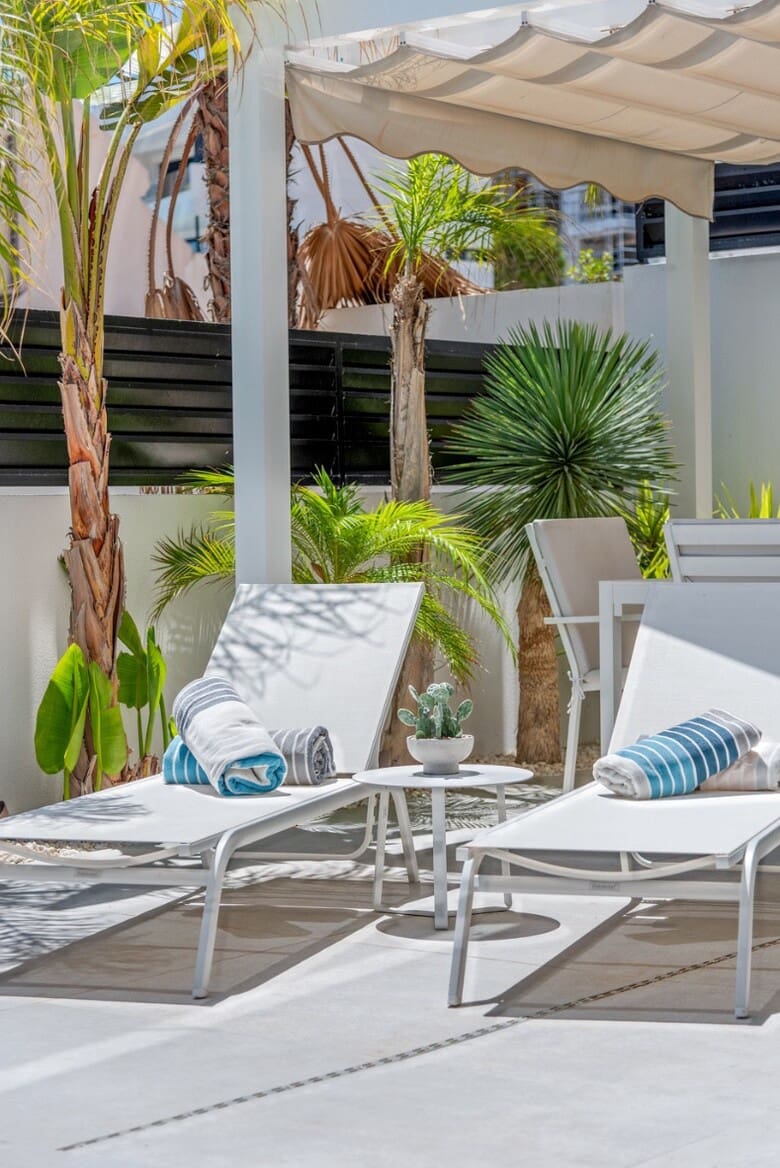 4 chambre Villa/Maison à vendre à Guardamar del Segura avec piscine garage - 1 250 000 € (Ref: 10172700)