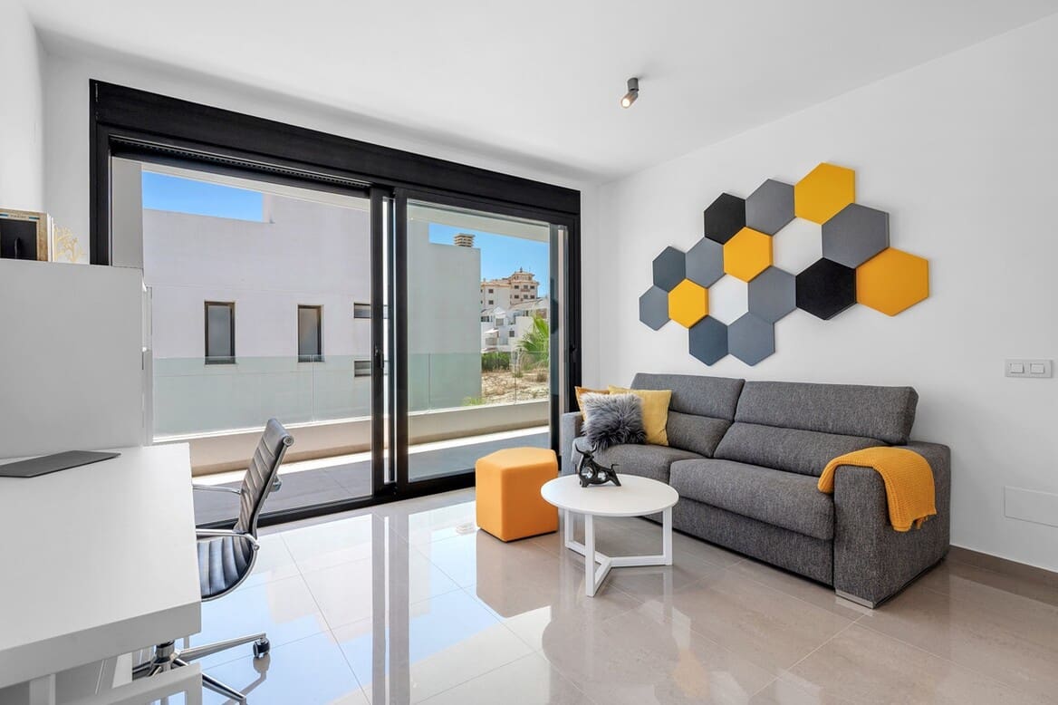4 chambre Villa/Maison à vendre à Guardamar del Segura avec piscine garage - 1 250 000 € (Ref: 10172700)