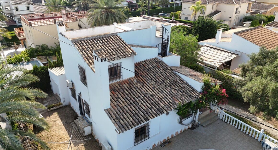 4 camera da letto Villa in vendita in Cabo Roig con piscina garage - 749.000 € (Rif: 10172702)