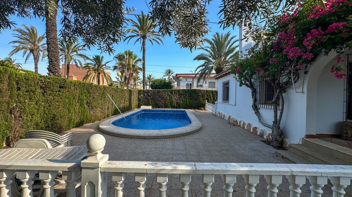 4 camera da letto Villa in vendita in Cabo Roig con piscina garage - 749.000 € (Rif: 10172702)