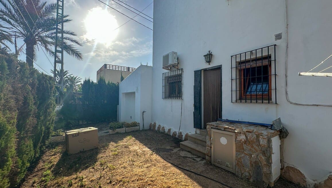4 camera da letto Villa in vendita in Cabo Roig con piscina garage - 749.000 € (Rif: 10172702)