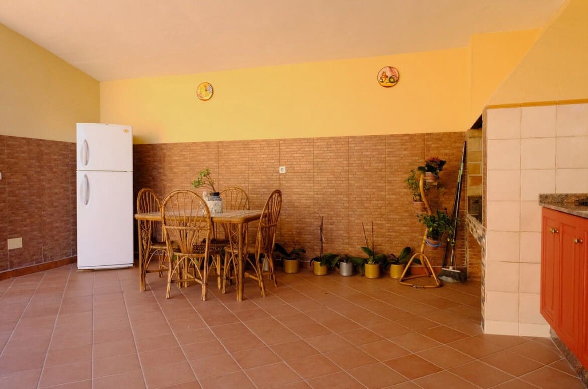 5 bedroom Villa for sale in Orihuela with pool garage - € 675,000 (Ref: 10172707)