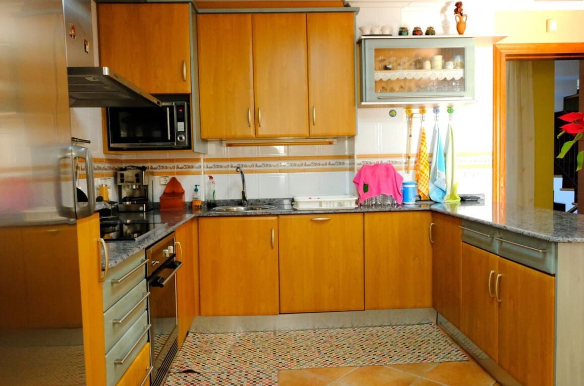 5 bedroom Villa for sale in Orihuela with pool garage - € 675,000 (Ref: 10172707)
