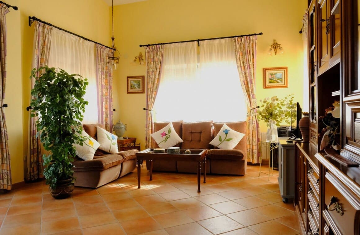 5 bedroom Villa for sale in Orihuela with pool garage - € 675,000 (Ref: 10172707)