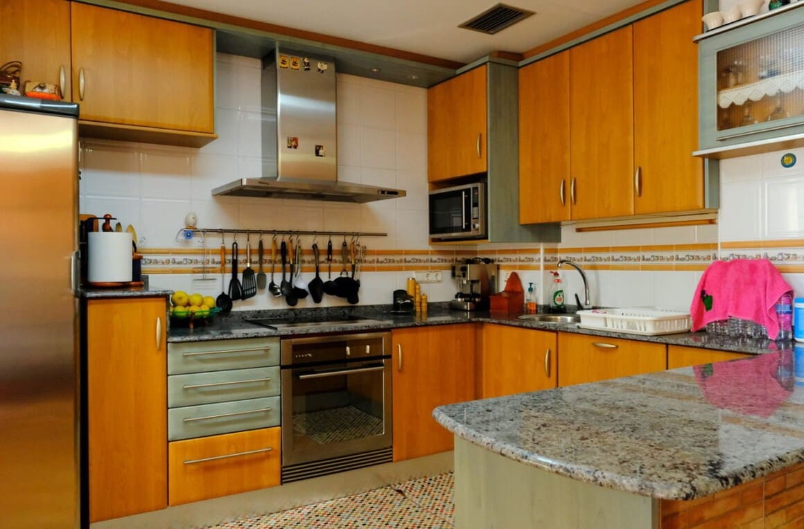 5 bedroom Villa for sale in Orihuela with pool garage - € 675,000 (Ref: 10172707)