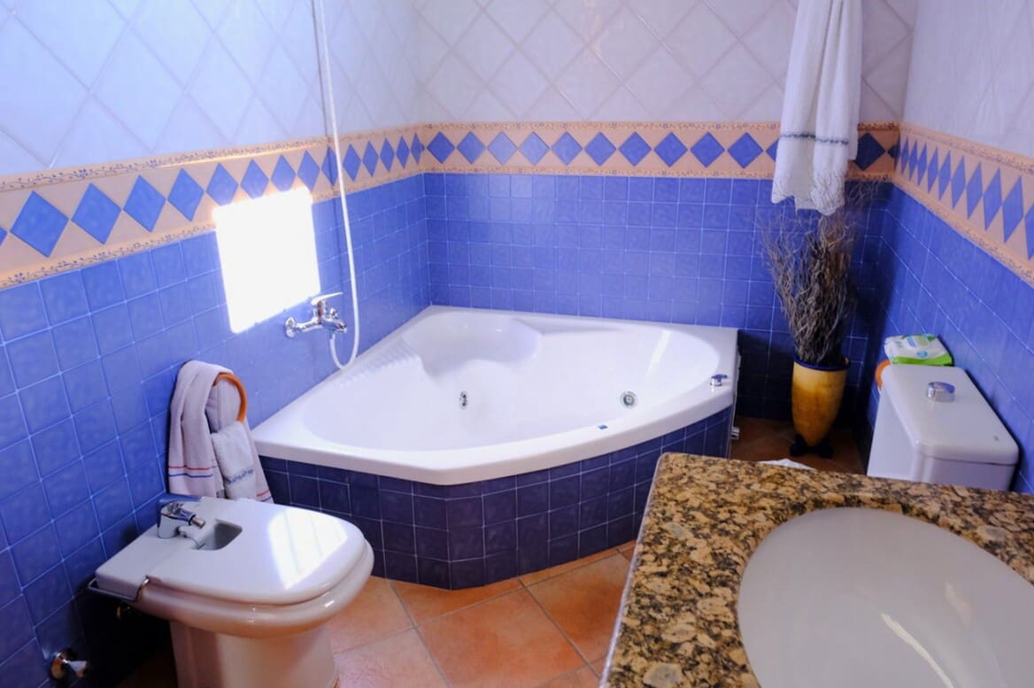 5 bedroom Villa for sale in Orihuela with pool garage - € 675,000 (Ref: 10172707)
