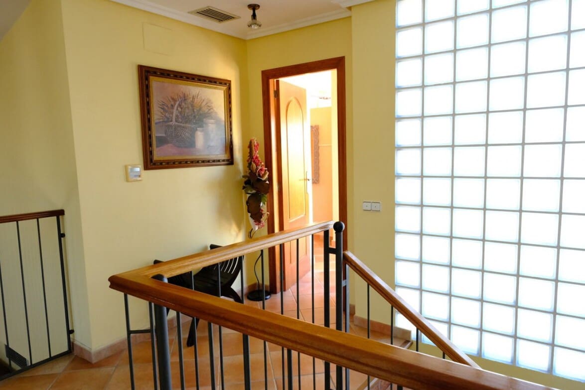 5 bedroom Villa for sale in Orihuela with pool garage - € 675,000 (Ref: 10172707)
