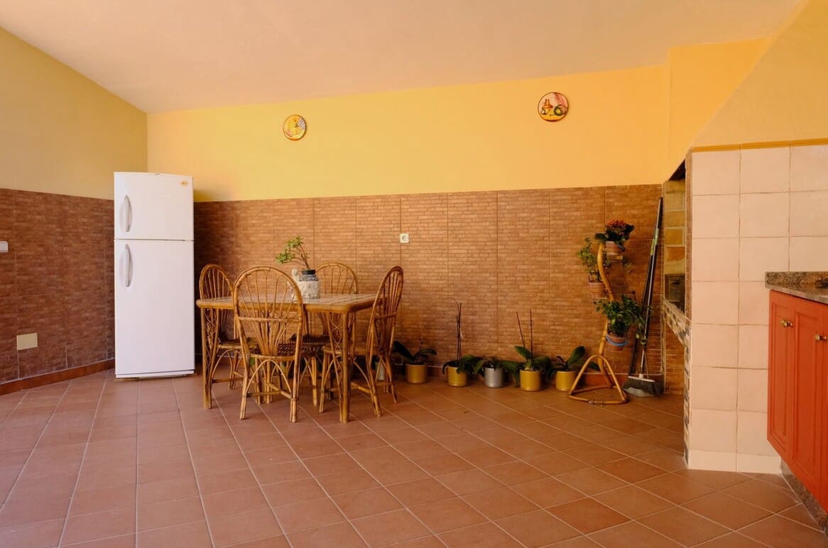 5 bedroom Villa for sale in Orihuela with pool garage - € 675,000 (Ref: 10172708)