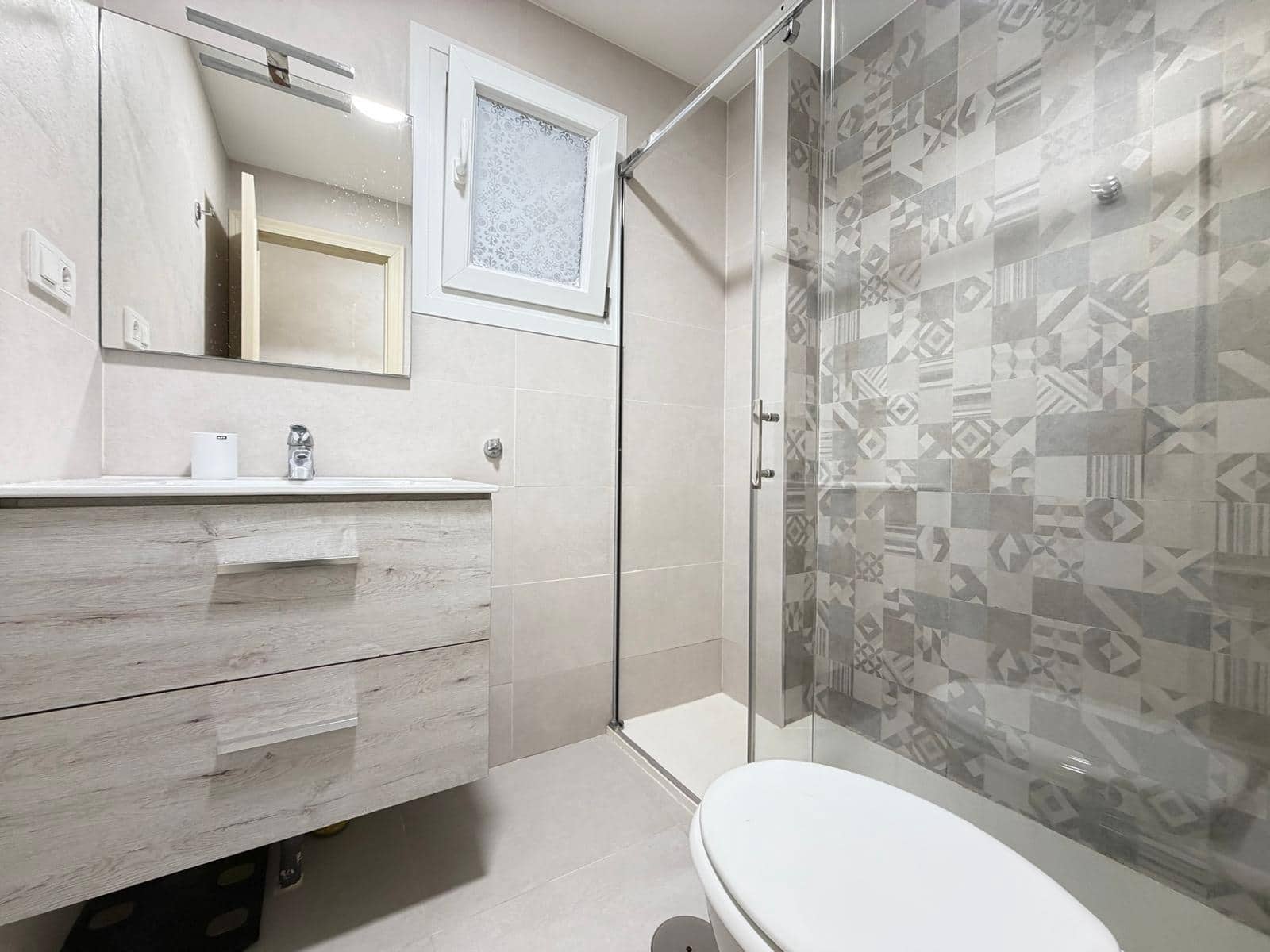 2 slaapkamer Appartement te koop in Torrevieja met garage - € 210.000 (Ref: 10173432)