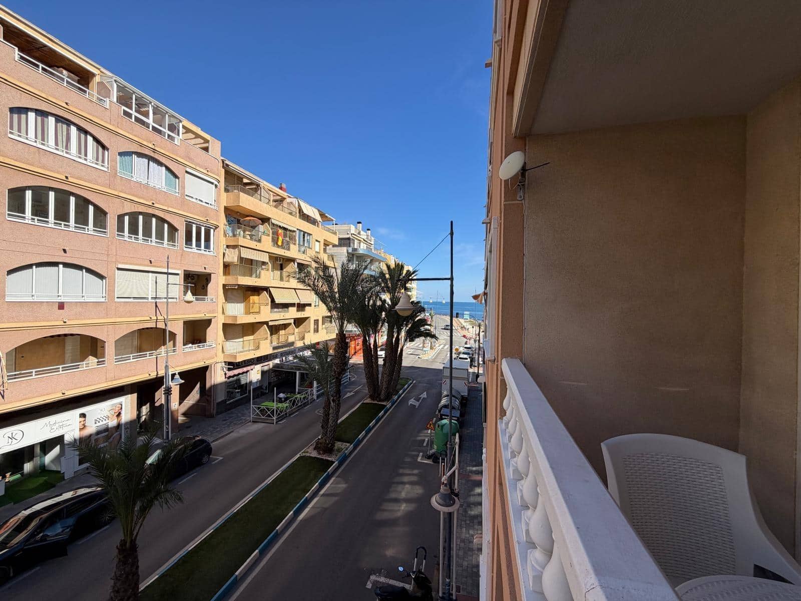 2 slaapkamer Appartement te koop in Torrevieja met garage - € 210.000 (Ref: 10173432)