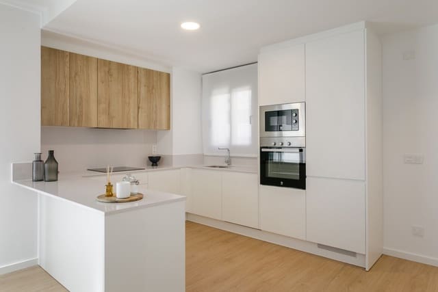 3 bedroom Apartment for sale in Aguas Nuevas, Torrevieja with pool - € 540,000 (Ref: 10173437)