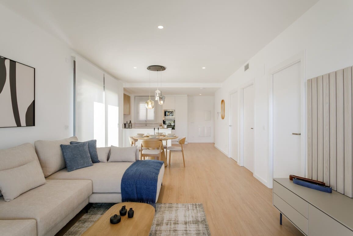3 bedroom Apartment for sale in Torrevieja with pool - € 540,000 (Ref: 10173437)