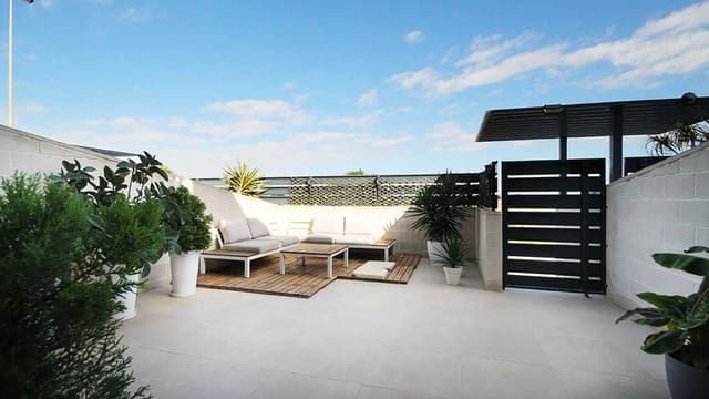 3 sypialnia Dom na sprzedaż w Los Dolses, Orihuela z basenem garażem - 395 000 € (Ref: 10173439)