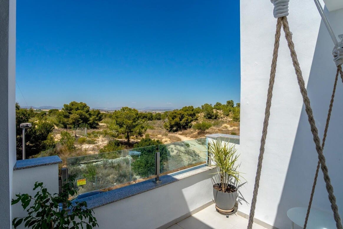 3 Zimmer Villa zu verkaufen in Orihuela Costa mit Pool - 325.000 € (Ref: 10173444)