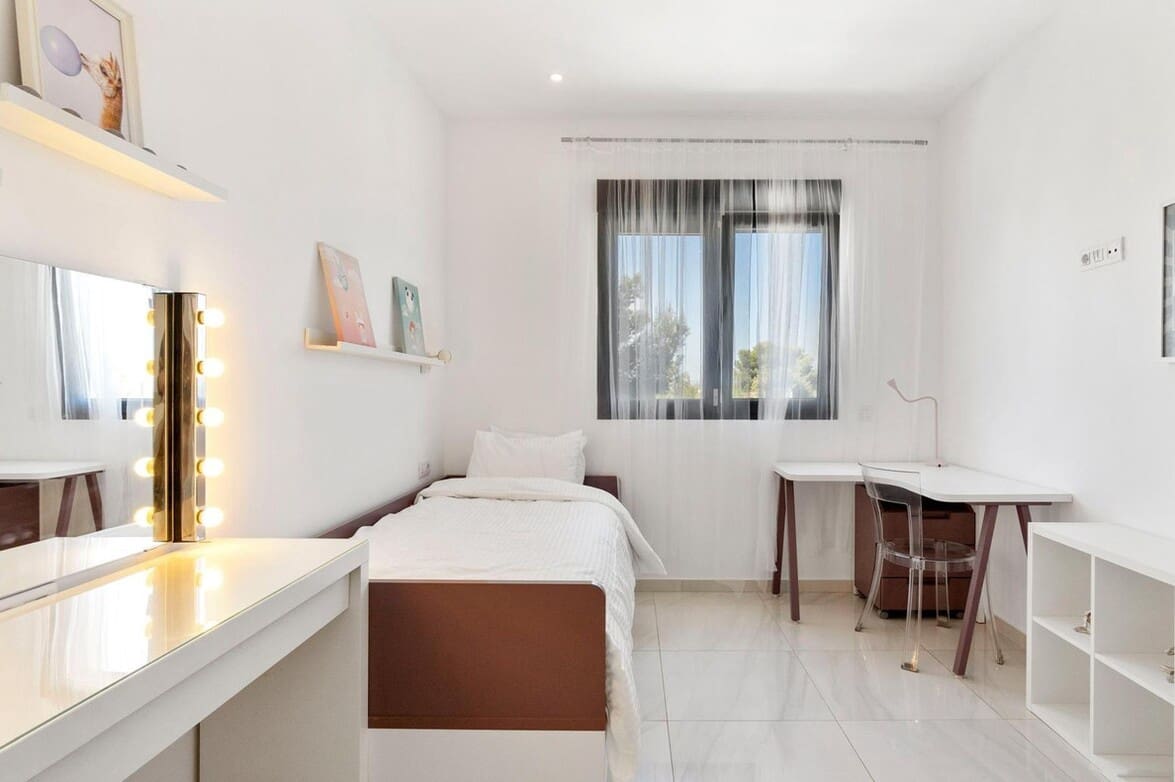 3 Zimmer Villa zu verkaufen in Orihuela Costa mit Pool - 325.000 € (Ref: 10173444)