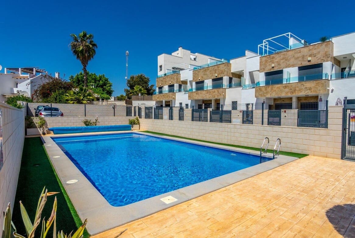 3 Zimmer Villa zu verkaufen in Orihuela Costa mit Pool - 325.000 € (Ref: 10173444)