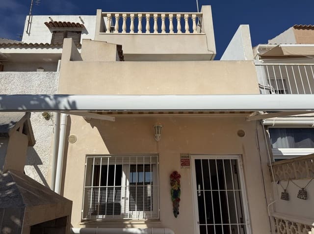 Casa de 2 habitaciones en Puerto Deportivo, Torrevieja en venta con piscina - 222.500 € (Ref: 10173445)